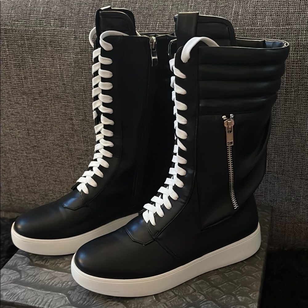 Black and White High-Top Tennis Shoes